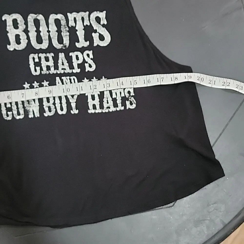 š¤5/$20š¤āPOPULARā
BASICS..Ā blackātank.. - Picture 11 of 12